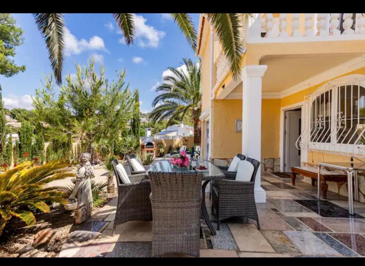 Villa Eva Asiana Guesthouse With Shared Pool เบนิสซา ภายนอก รูปภาพ
